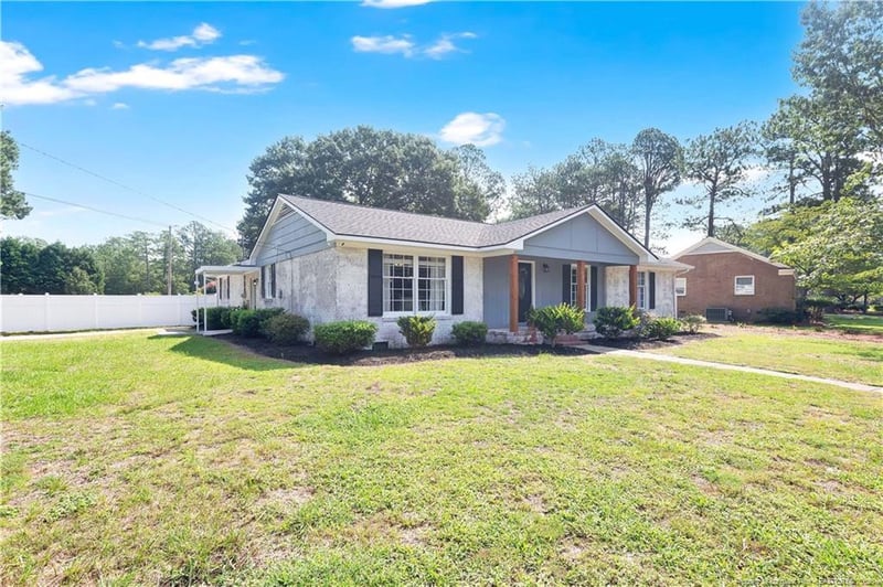 303 Ontra Dr, Fayetteville, NC 28311