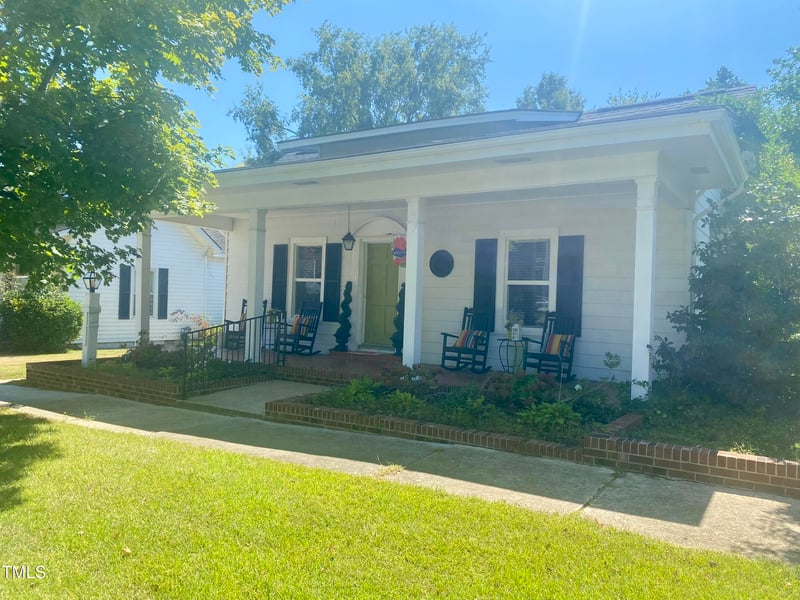 303 Parrish Dr, Benson, NC 27504