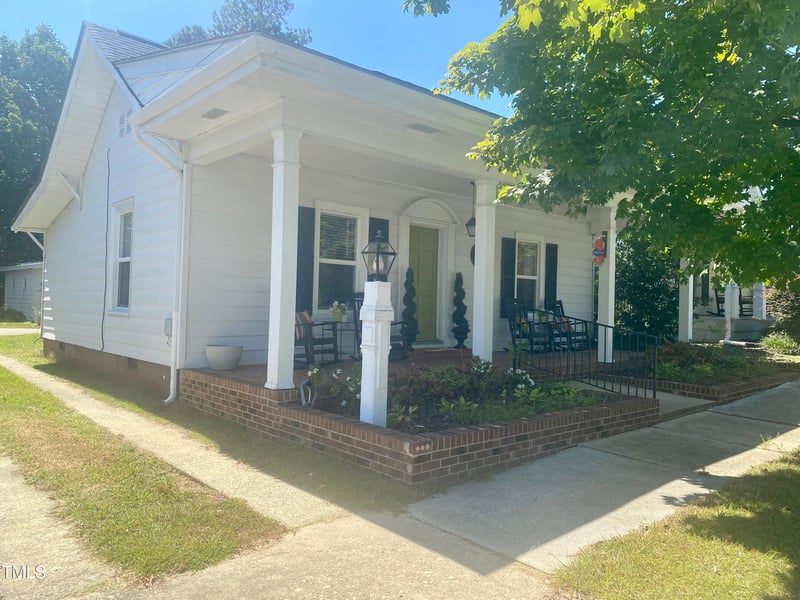 303 Parrish Dr, Benson, NC 27504
