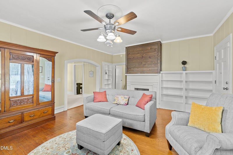 303 Parrish Dr, Benson, NC 27504
