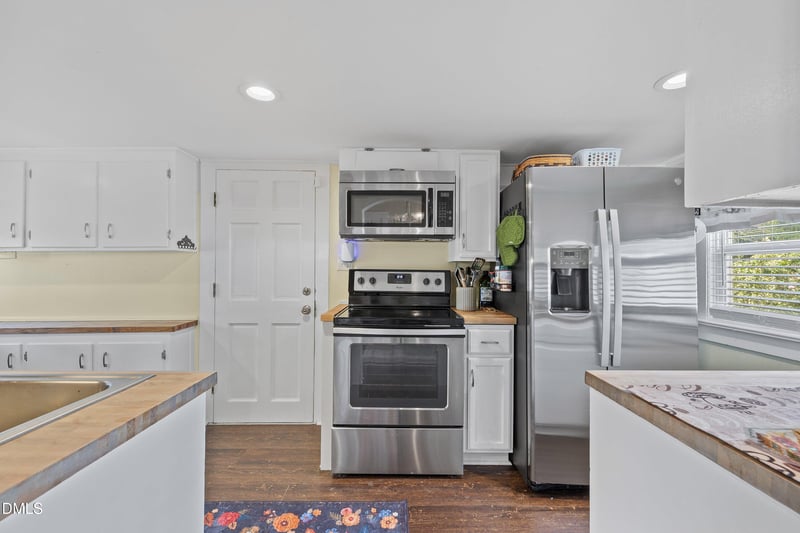303 Parrish Dr, Benson, NC 27504