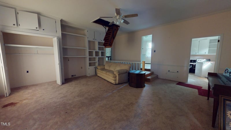 303 Pecan Dr, Selma, NC 27576