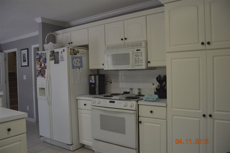303 S Rogers Dr, Smithfield, NC 27577