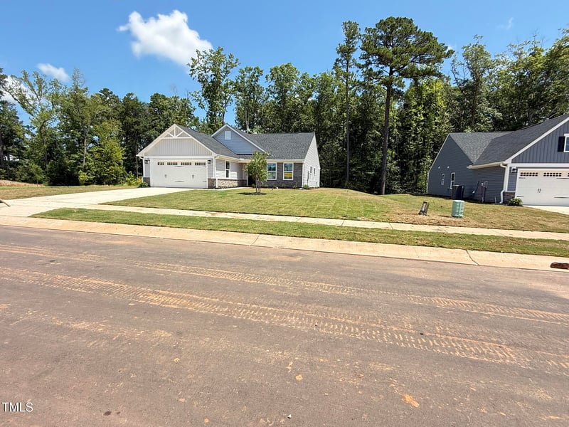 303 Rothbury Ct, Sanford, NC 27330