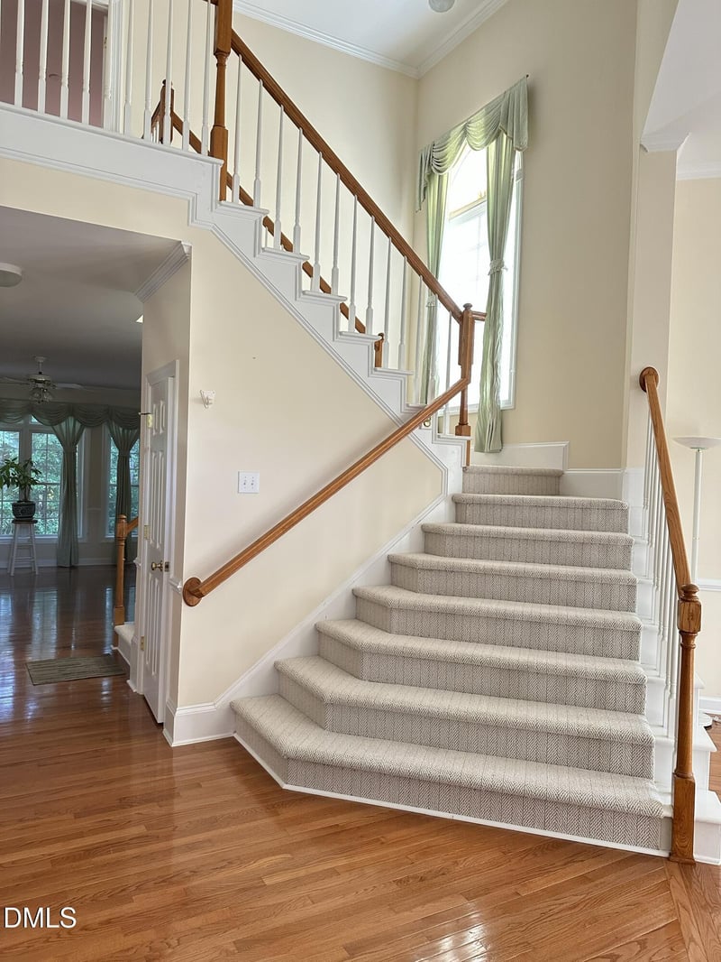 303 Rowe Rd, Chapel Hill, NC 27516