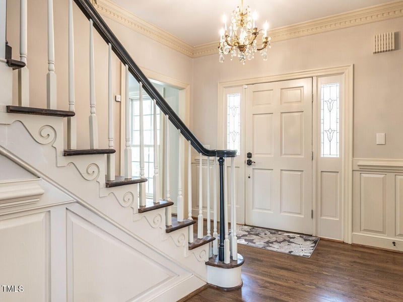 303 Rutherglen Dr, Cary, NC 27511