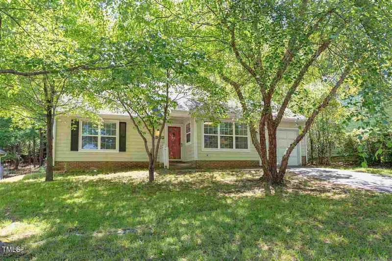 303 Saint Thomas Dr, Chapel Hill, NC 27517