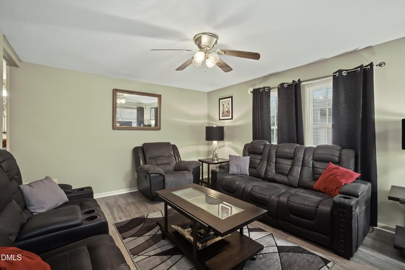 303 Shady Lane Dr, Smithfield, NC 27577