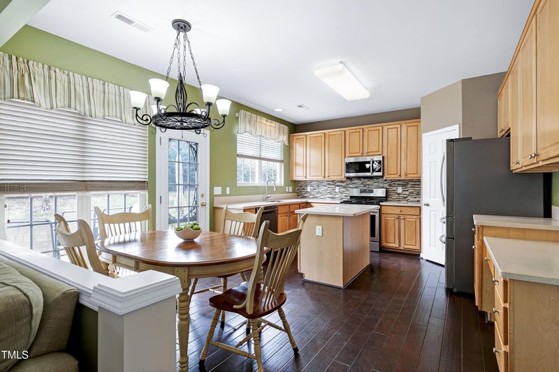 303 Shakespeare St, Morrisville, NC 27560
