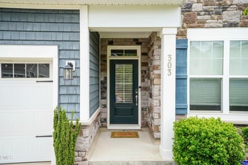 303 Silverhawk Ln, Durham, NC 27703
