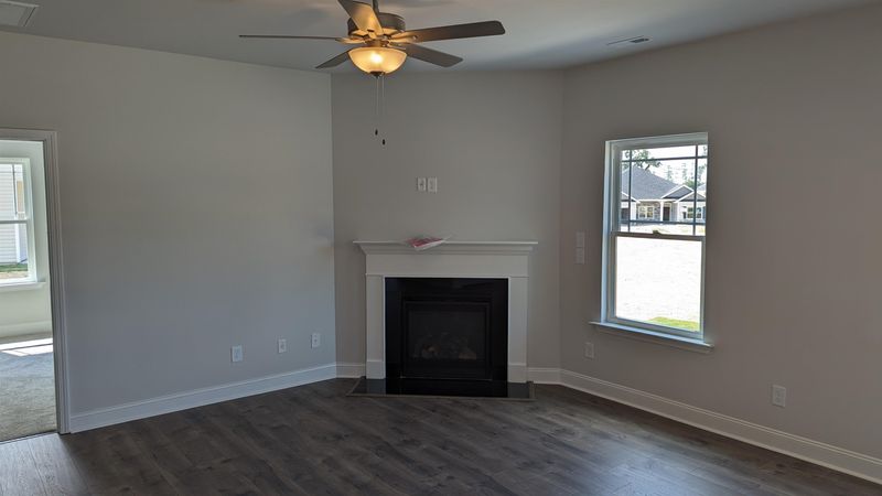 303 Spring Forest Dr, Goldsboro, NC 27534