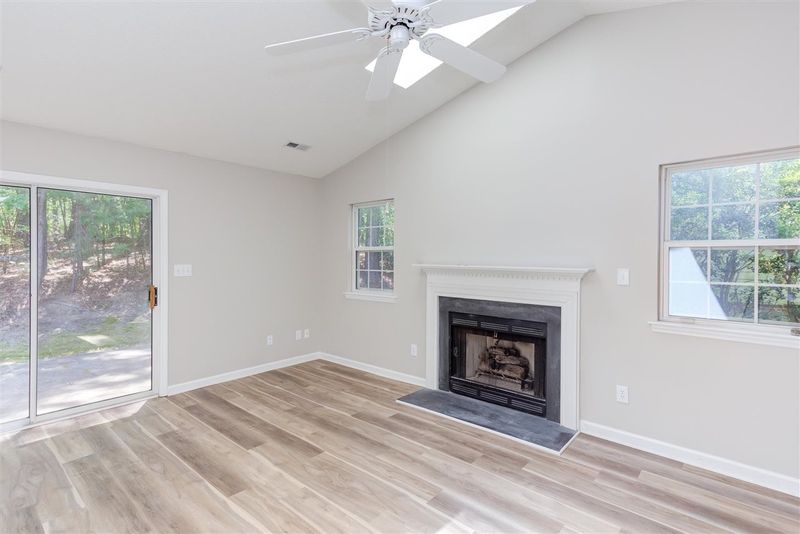 303 St Thomas Dr, Chapel Hill, NC 27516