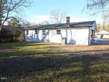 303 Stancil St, Smithfield, NC 27577