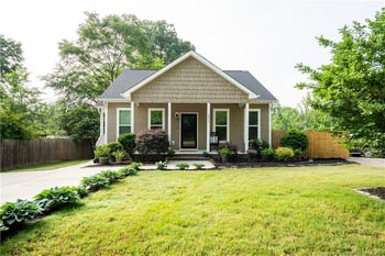 303 Tanglewood Dr, Louisburg, NC 27549