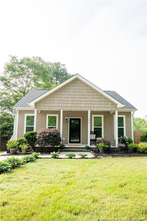 303 Tanglewood Dr, Louisburg, NC 27549