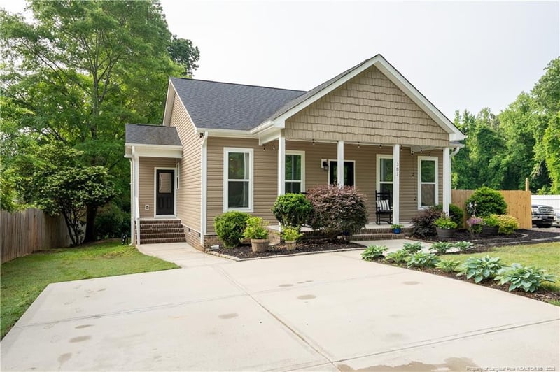 303 Tanglewood Dr, Louisburg, NC 27549