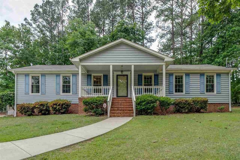 303 Thomas Dr, Clayton, NC 27520