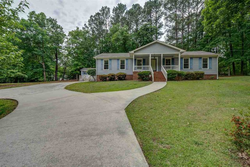 303 Thomas Dr, Clayton, NC 27520