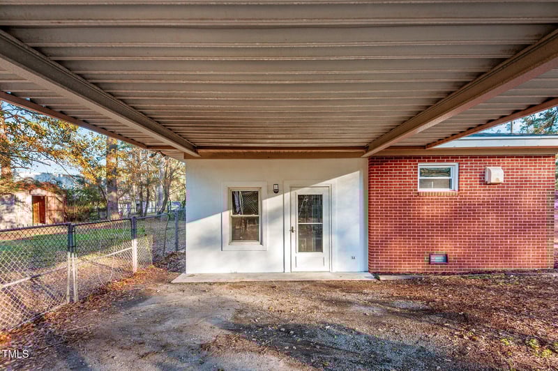 303 Woodview Dr, Goldsboro, NC 27530