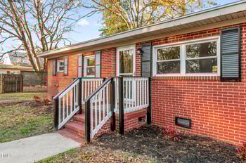 303 Woodview Dr, Goldsboro, NC 27530