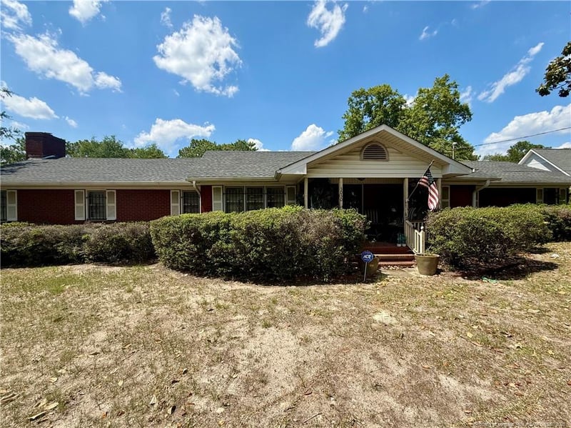 3030 Cumberland Rd, Fayetteville, NC 28306