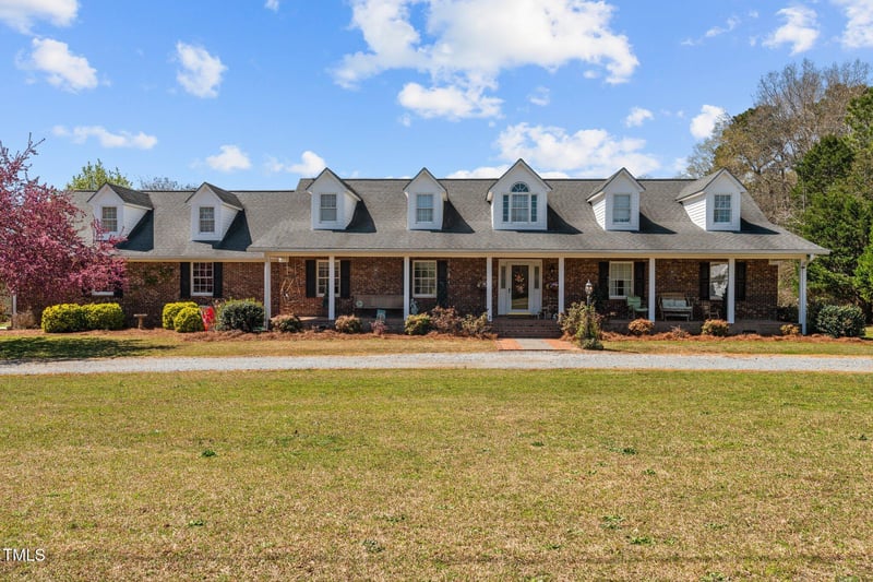 3030 Old Stage Rd, Erwin, NC 28339