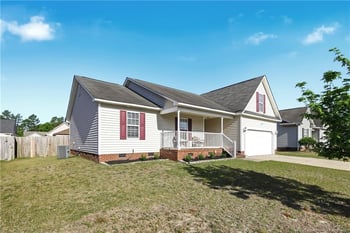 3030 Tettenbury Dr, Fayetteville, NC 28306