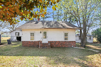 3031 10 Mile Rd, Tabor City, NC 28463