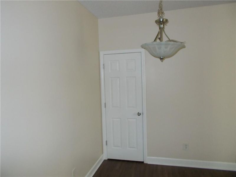 3031 Winston Dr, Burlington, NC 27215