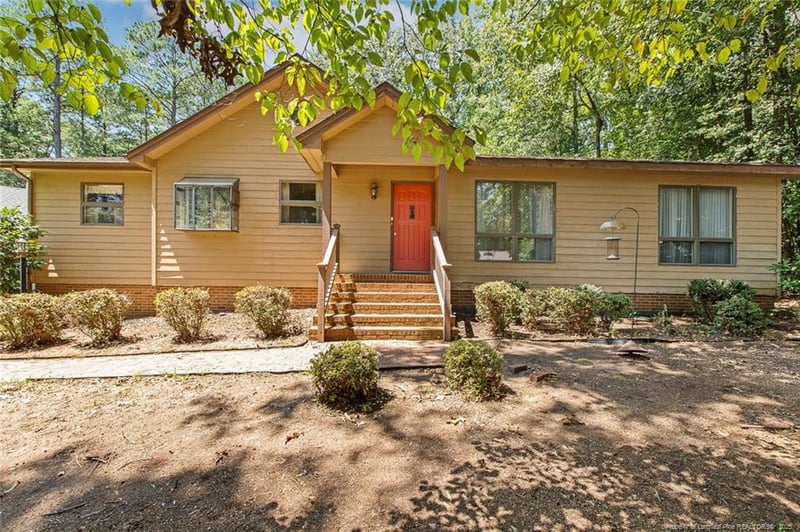 3032 Brandy Ln, Sanford, NC 27332