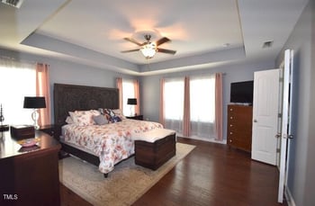 3032 Curling Creek Dr, Apex, NC 27502