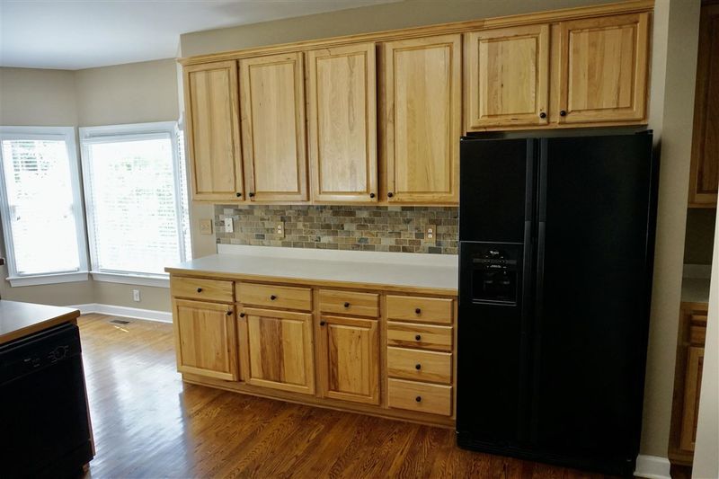 3032 Dargan Hills Dr, Wake Forest, NC 27587