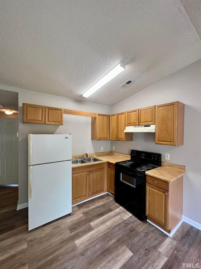 3032 Taybran Ln, Raleigh, NC 27610