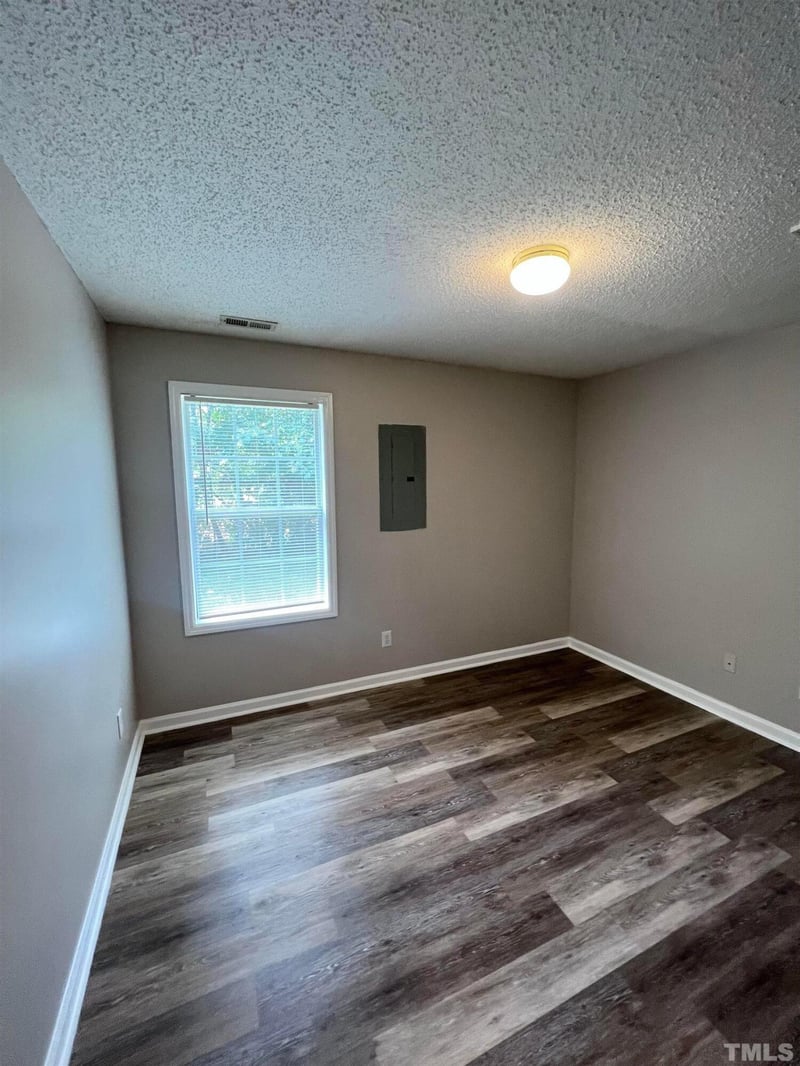 3032 Taybran Ln, Raleigh, NC 27610