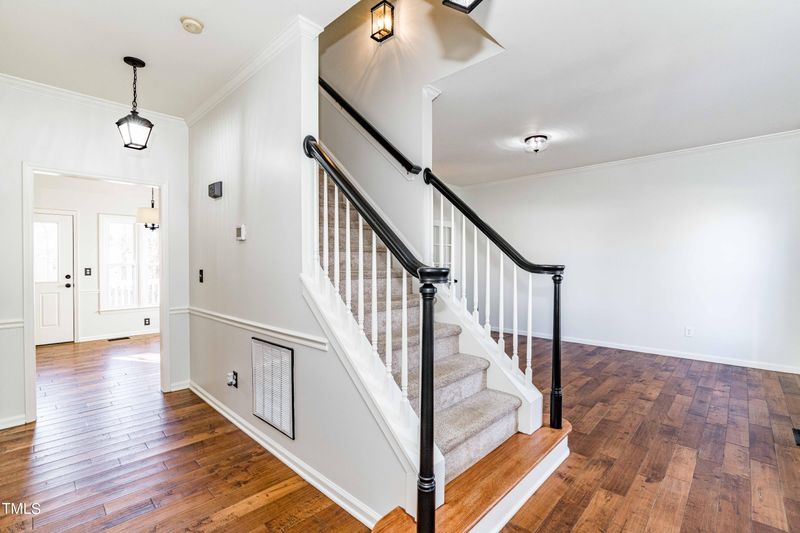 3032 Twatchman Dr, Raleigh, NC 27616