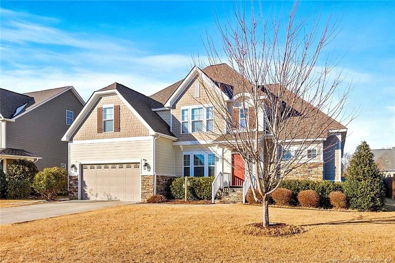 3033 Eagle Crest Ln, Fayetteville, NC 28306