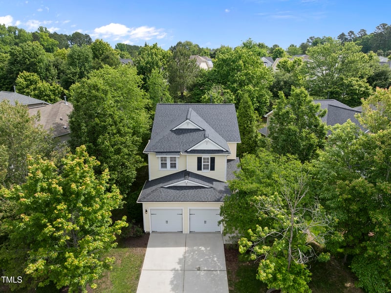 3033 Remington Oaks Cir, Cary, NC 27519