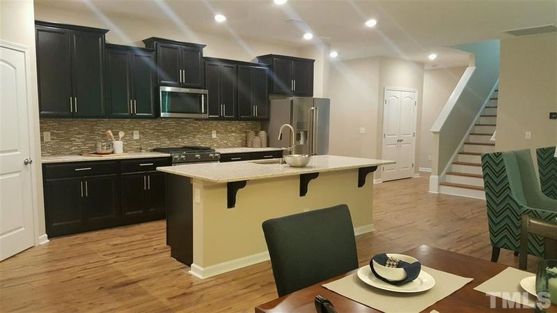 3033 Willow Ranch Dr, Fuquay Varina, NC 27526