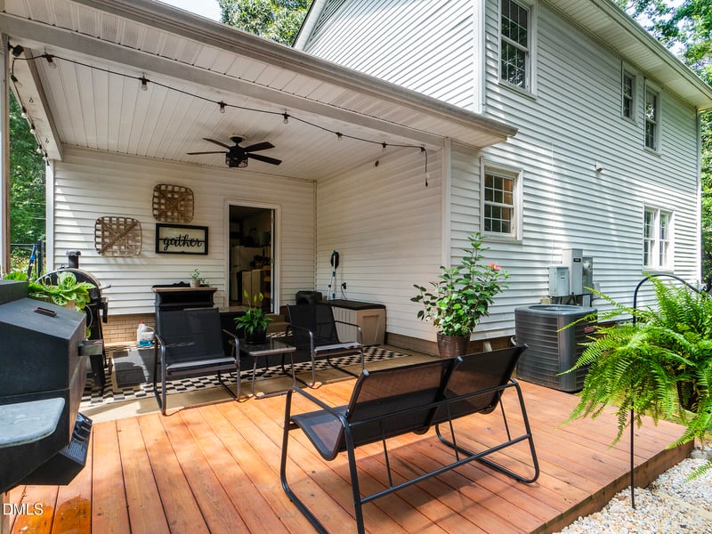 3034 Glenwood Dr, Graham, NC 27253