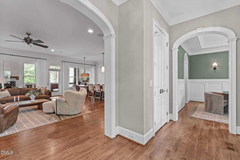 3034 Lewis Farm Rd, Raleigh, NC 27607