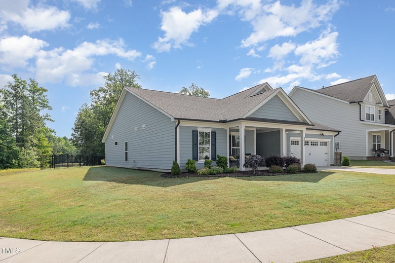 3034 Raddercrest Ct, Fuquay Varina, NC 27526