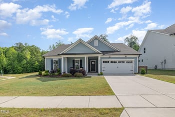 3034 Raddercrest Ct, Fuquay Varina, NC 27526