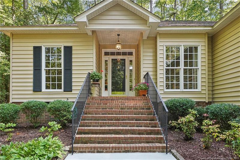 3035 Brandy Ln, Sanford, NC 27332