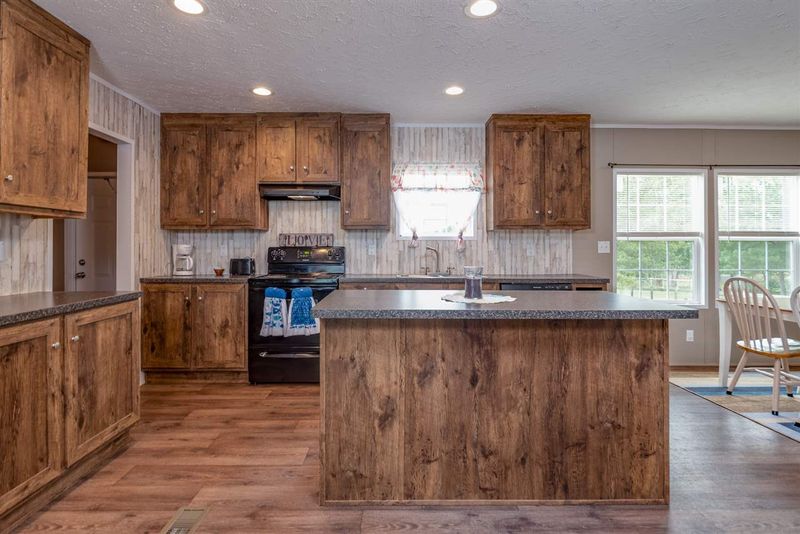 3035 Plainview Church Rd, Angier, NC 27501