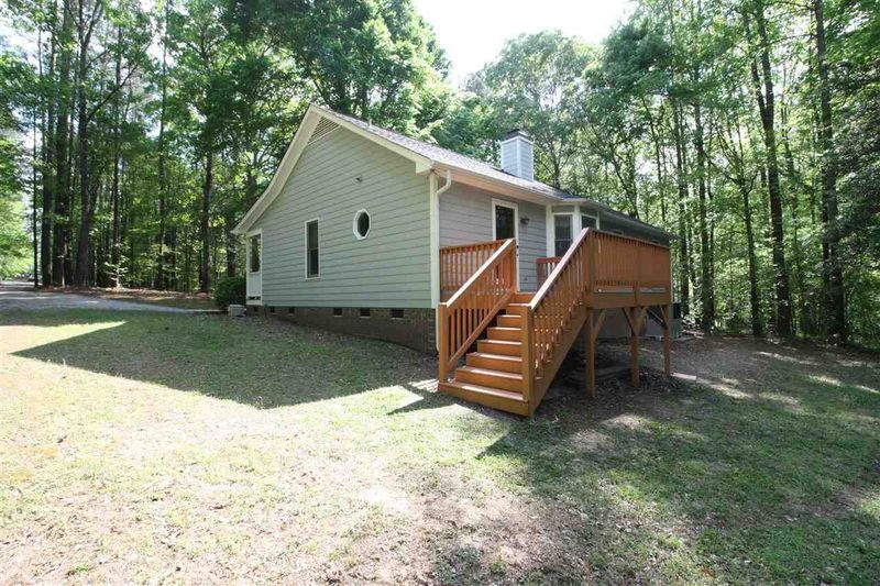 3036 Lindsay Dr, Garner, NC 27529