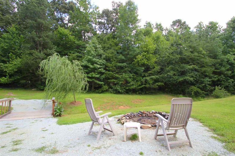 3036 Prophet Dr, Hillsborough, NC 27278