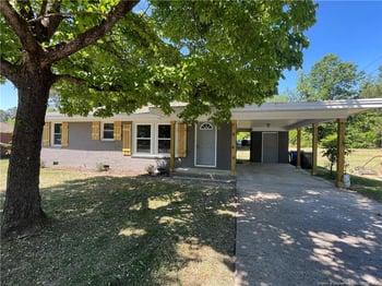 3037 Wedgewood Dr, Fayetteville, NC 28301