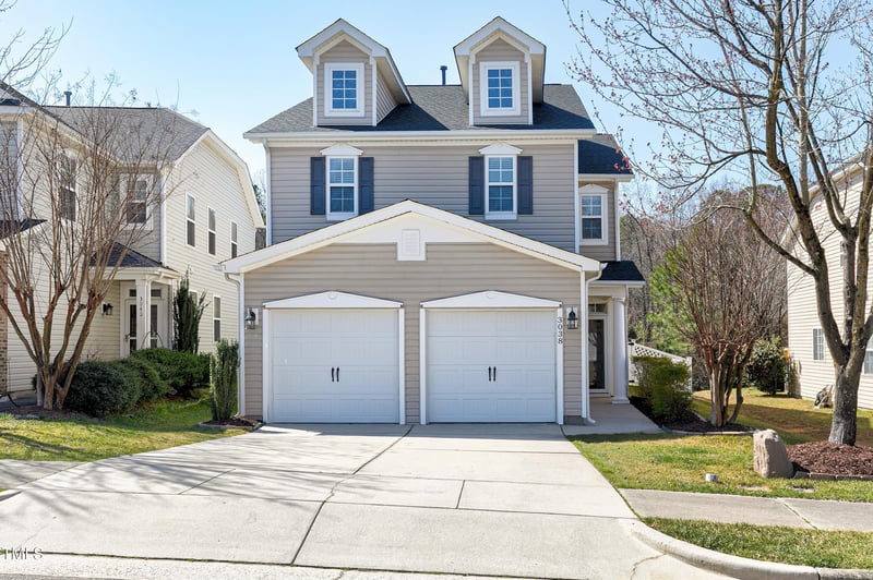3038 Remington Oaks Cir, Cary, NC 27519