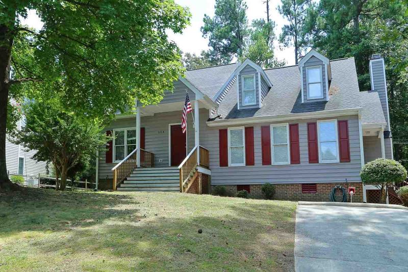 303B Hunter St, Apex, NC 27502