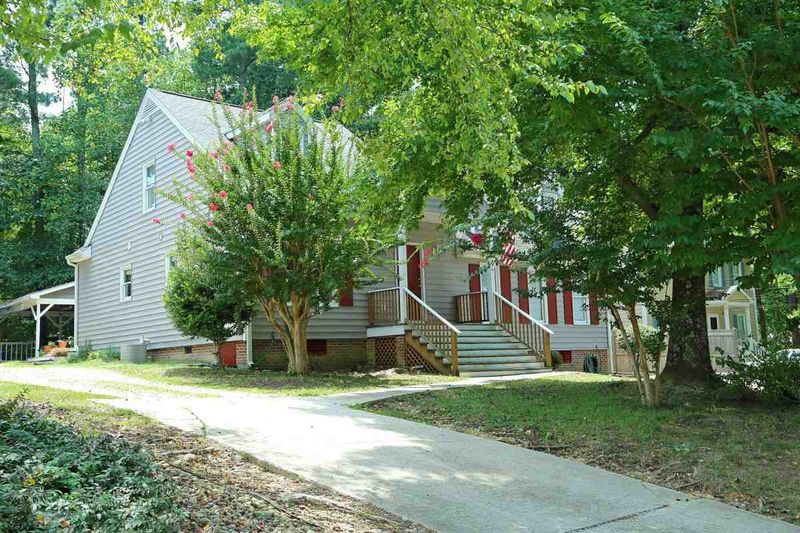 303B Hunter St, Apex, NC 27502